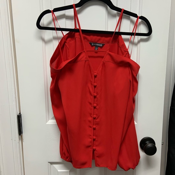 Off the shoulder blouse. Fits like an XS. - Picture 6 of 6